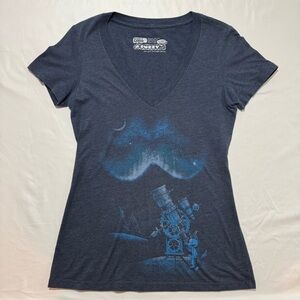 Fuzzy Ink V-Neck T-Shirt Stargazing Fox Print Short Sleeve Womens Size L Cotton